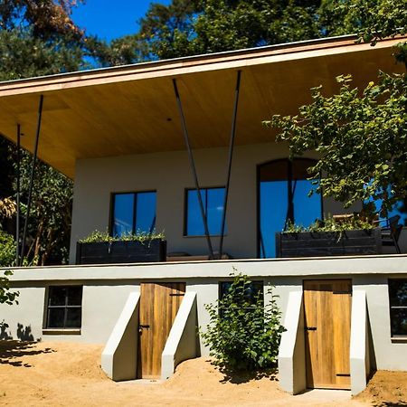 The Cabin Morris Holsbeek Εξωτερικό φωτογραφία